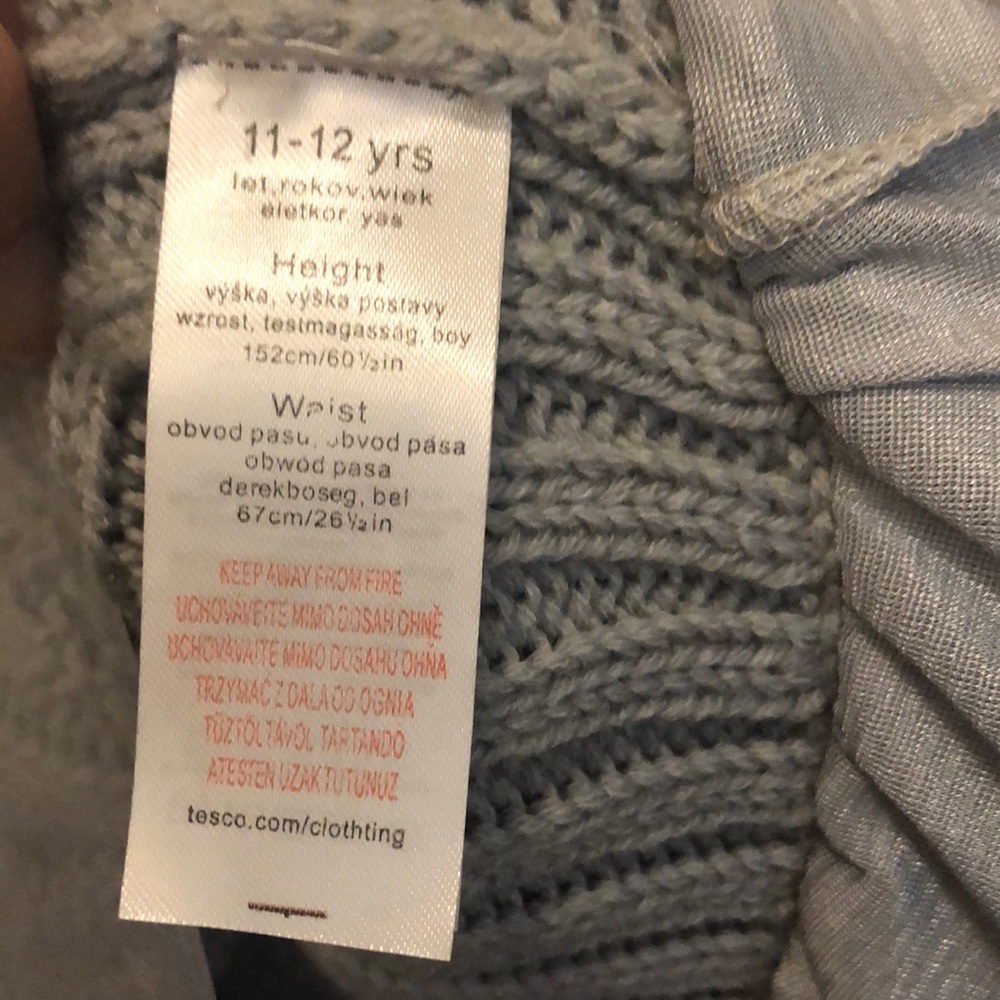 Girls sweater NWOT - Picture 4 of 4